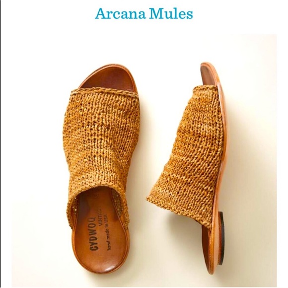 Sundance Shoes - Does Anyone Have These??